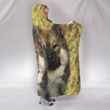 Load image into Gallery viewer, Amazing Eurasier Dog Print Hooded Blanket-Free Shipping